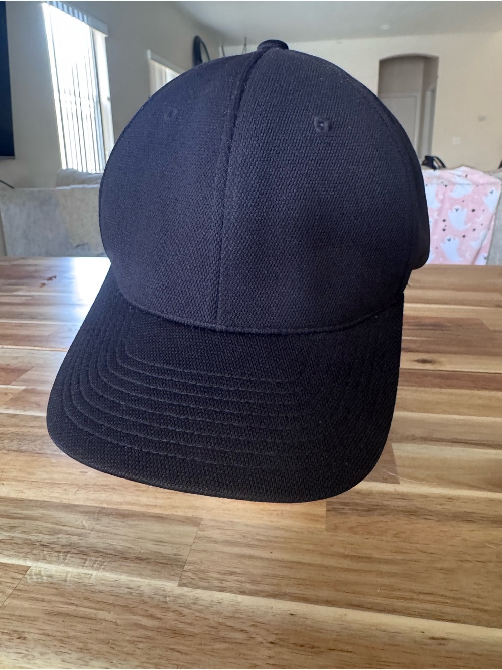 Classic solid Black Men's Flex-fit Baseball Cap - size xl-xxl super clean!